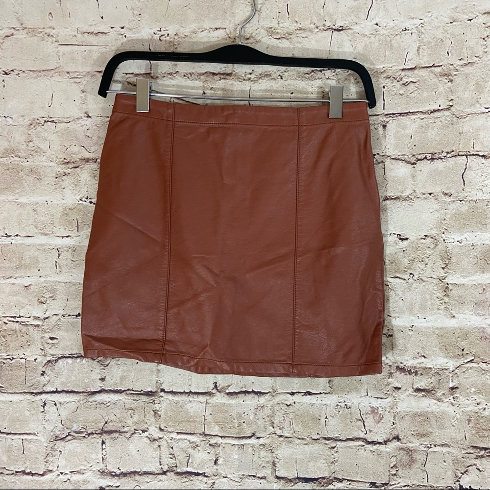 Forever21 camel colored faux leather mini skirt size small
